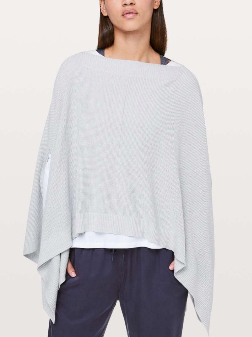 Lululemon Women’s Forward Flow Cape